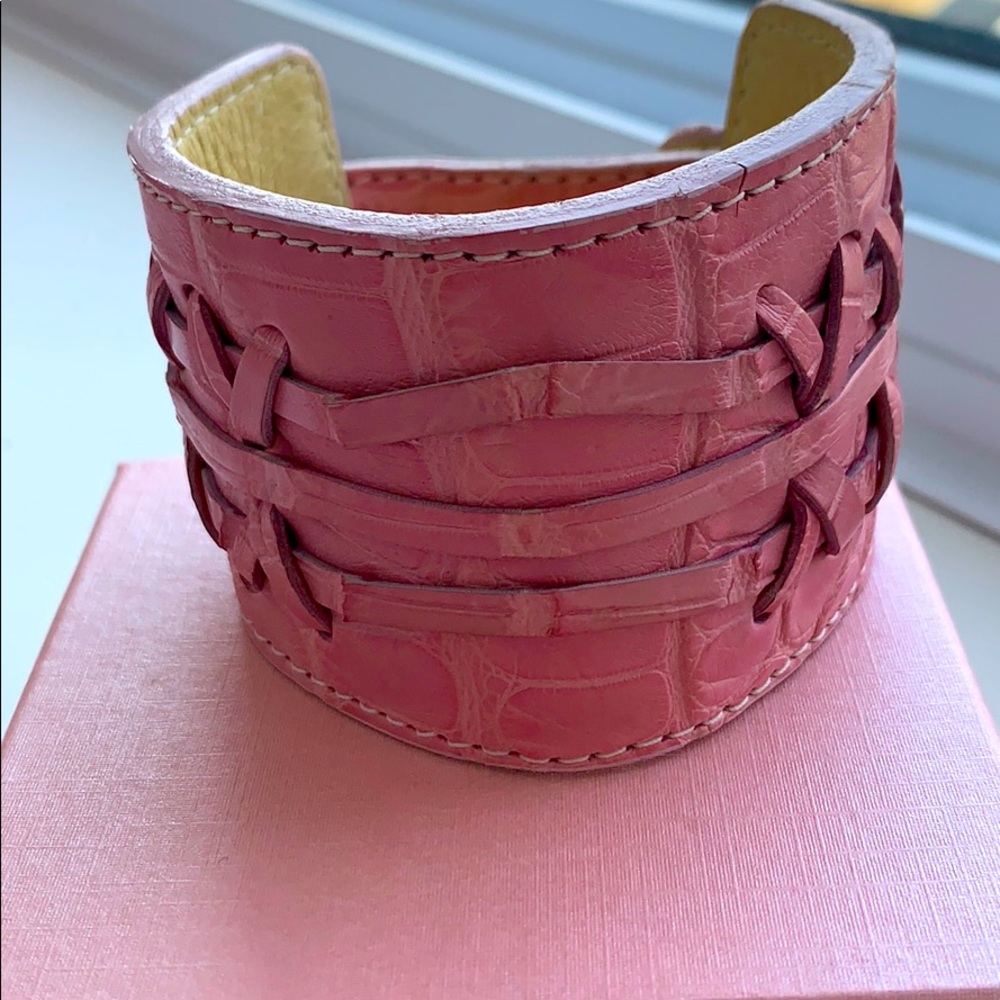 Genuine alligator leather bracelet.